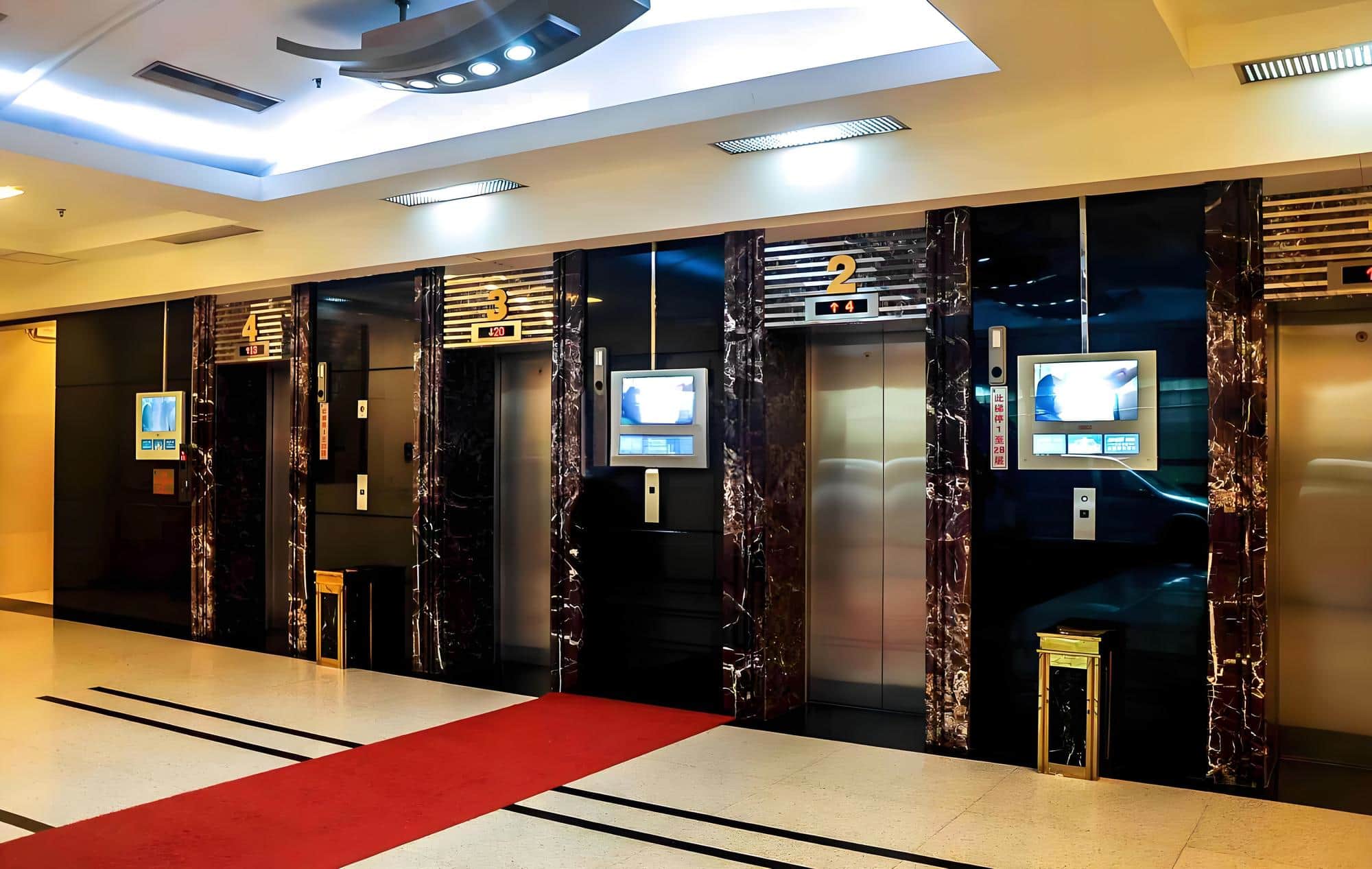 电梯厅